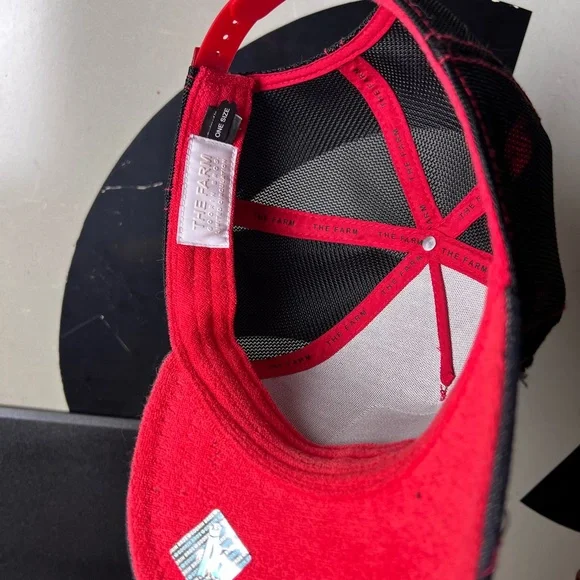 Goorin Bros “Shredded” Black Cat Farm Black Denim Cat Patch trucker Cap - Picture 3 of 3